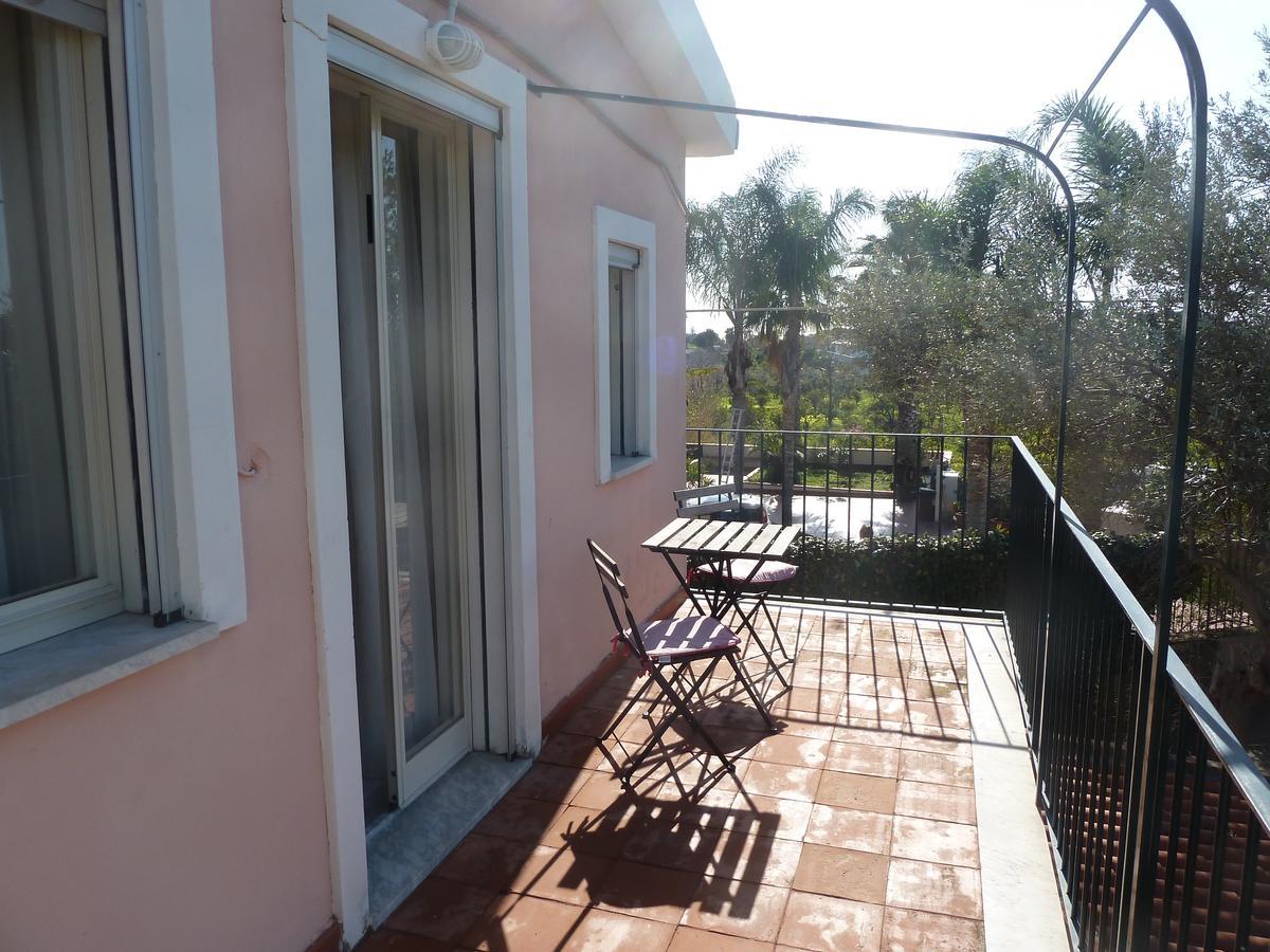 B&B Villa Palici Giardini-Naxos Exterior foto